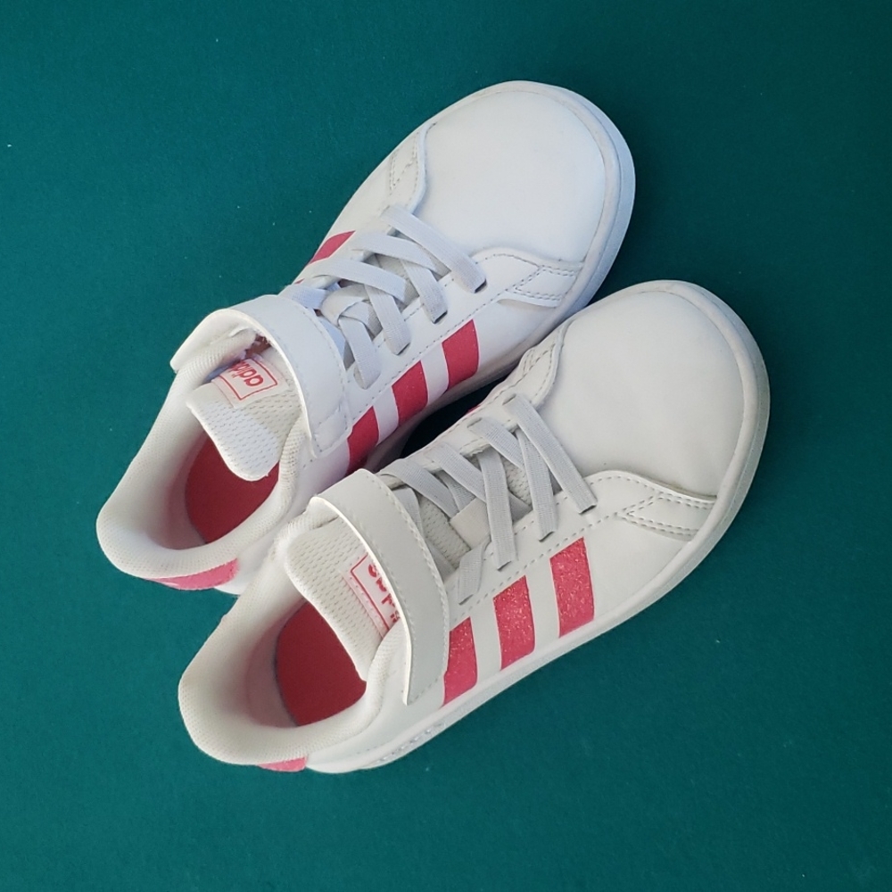 Girls Adidas sneakers